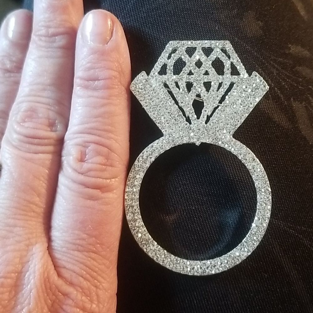Ring Pin  - Picture 2 of 2
